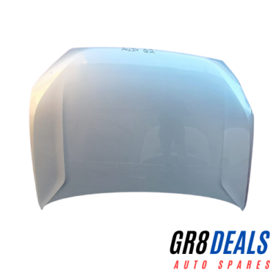 Audi Q2 bonnet