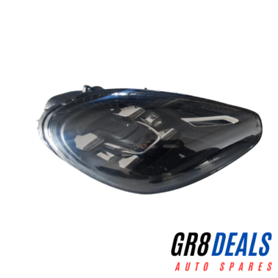 Porsche Cayenne Right Headlight