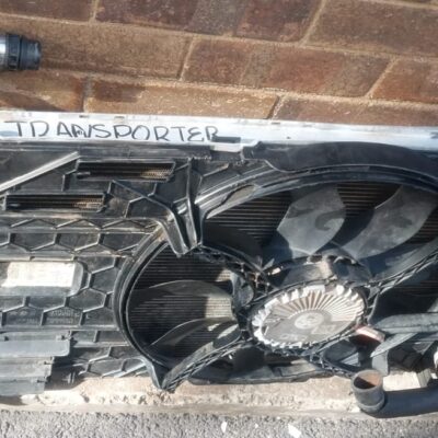 Volkswagen Transporter radiator set ie Radiator, condenser, intercooler and fan
