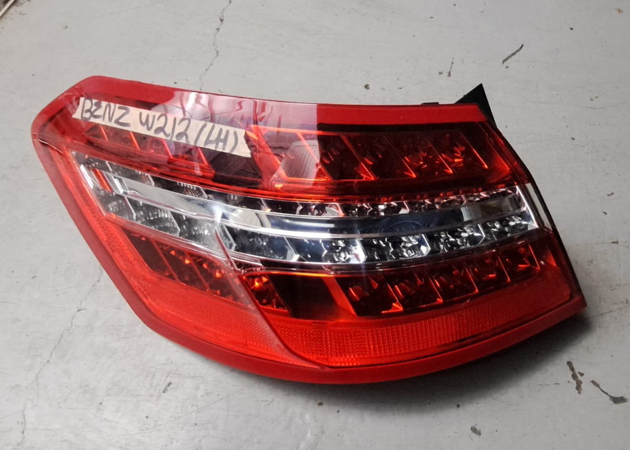 Mercedes E class W212 left taillight