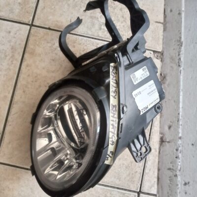 Bentley Bentayga right side Headlight