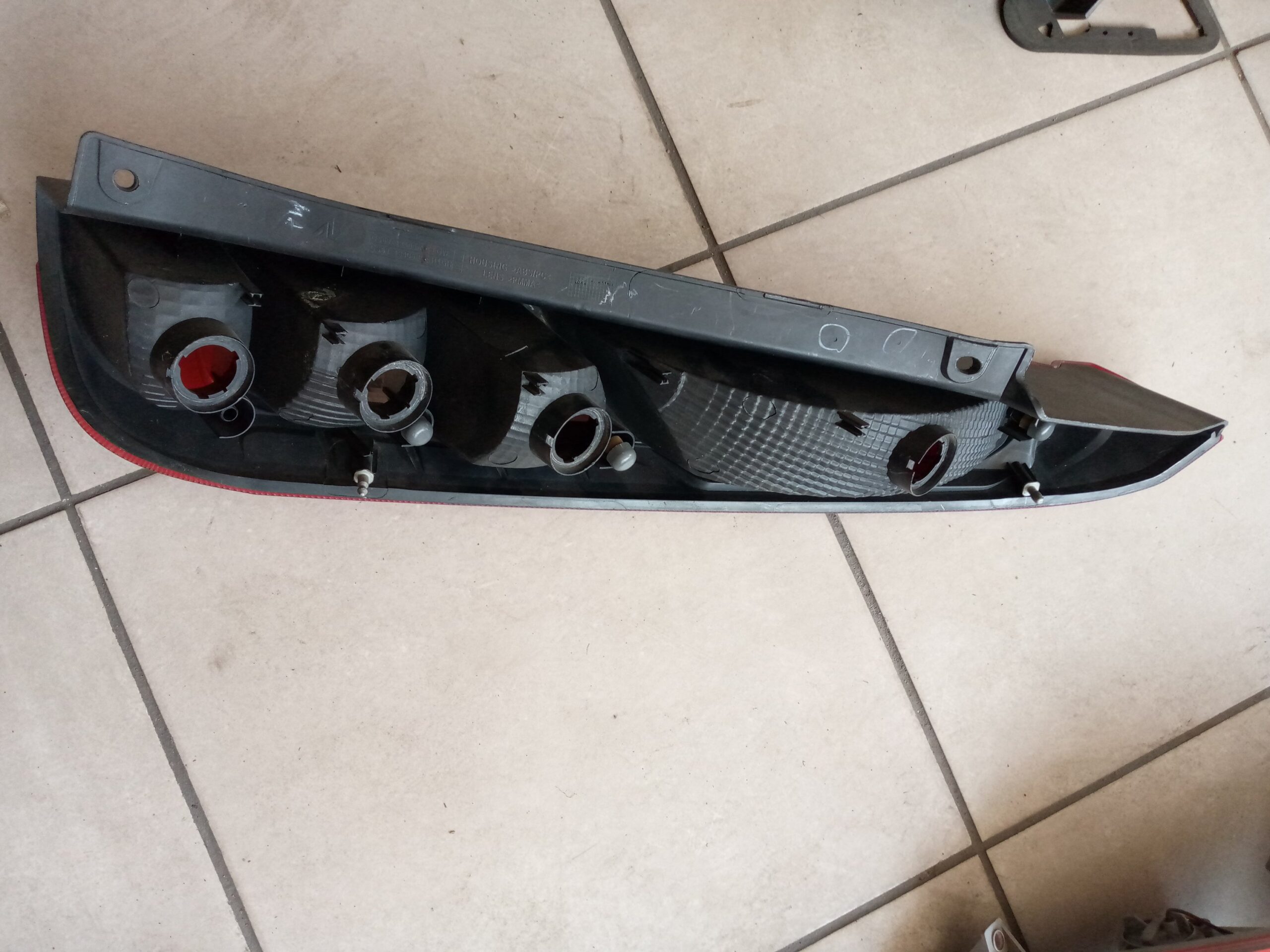Ford Figo LH Taillight - Image 2