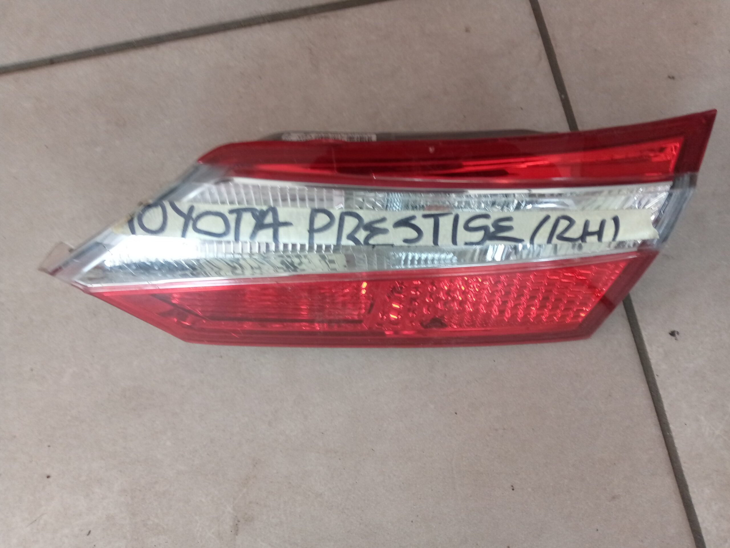 Toyota prestige right side Taillight