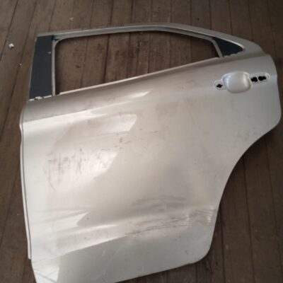 Ford Figo left side