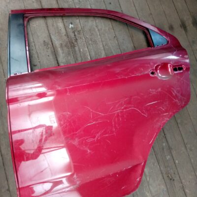 Ford Figo left side red