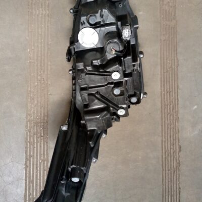 Toyota Fortuner left side Headlight
