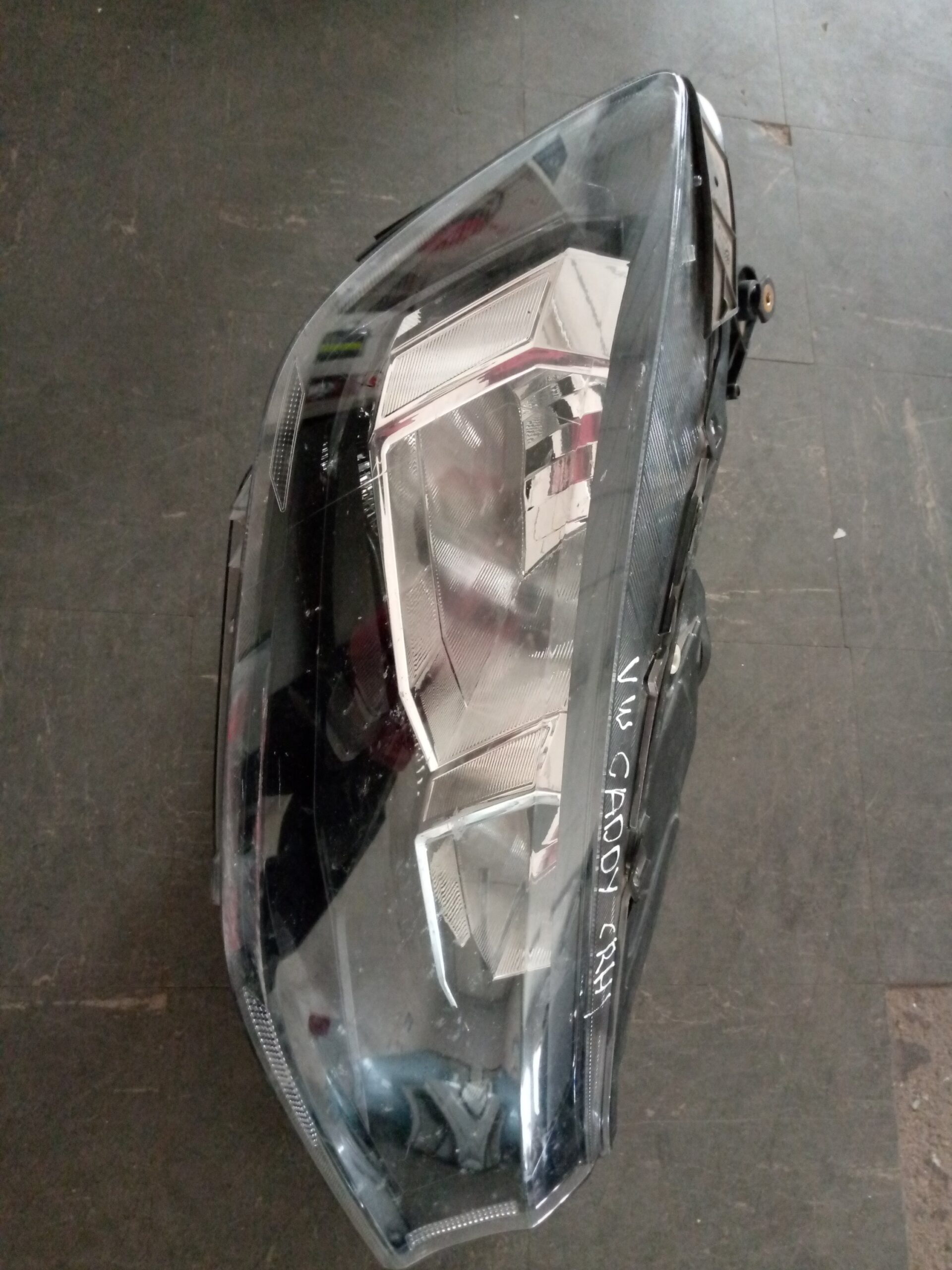 VW caddy right side Headlight