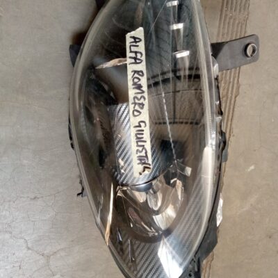 Alfa Romeo giulieta Left  side Headlight