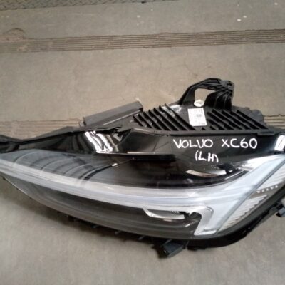 Volvo XC60 left side Headlight