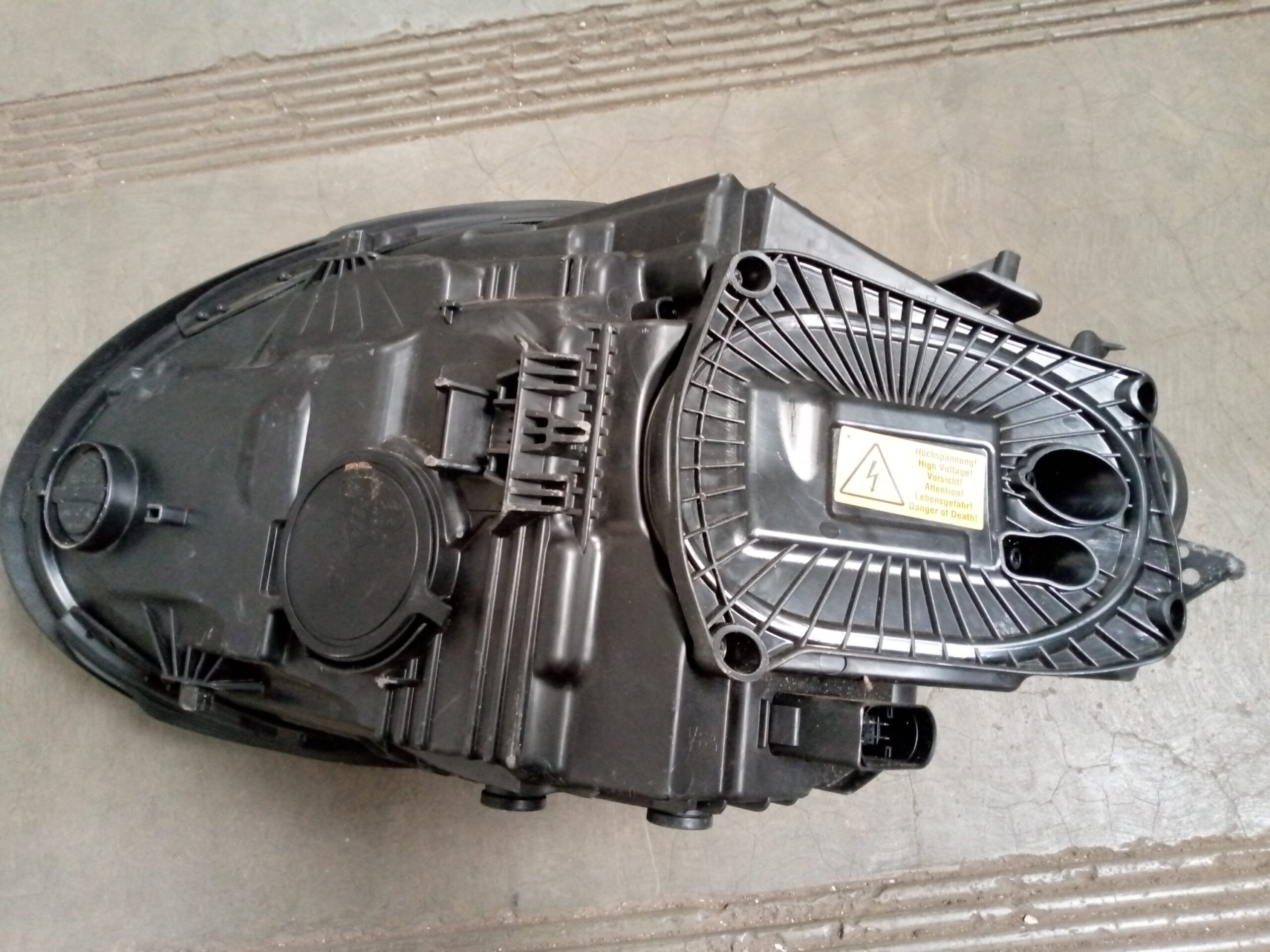 Porsche 991 left side Headlight - Image 2