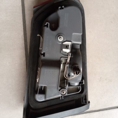 W253 Taillight