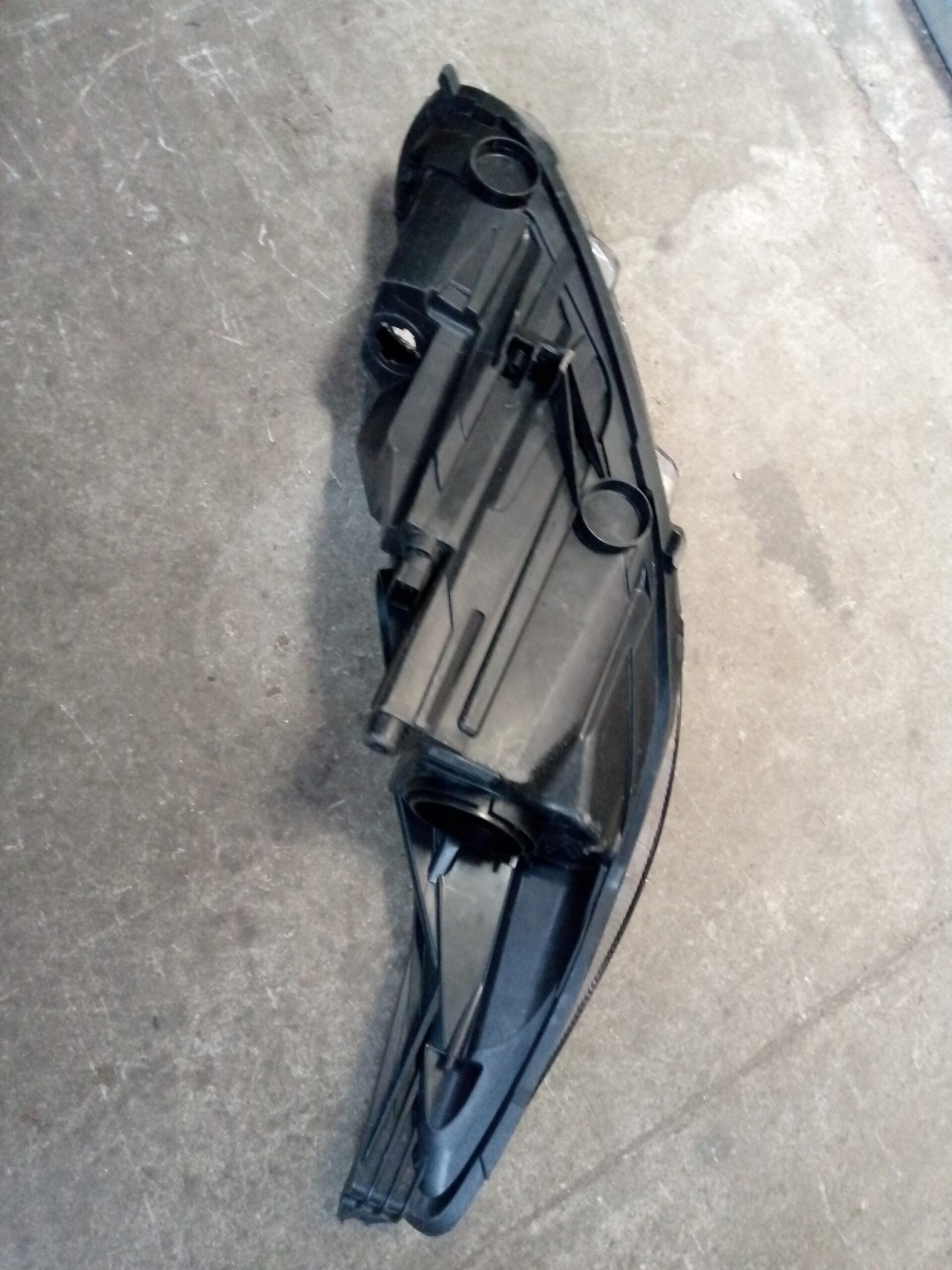 Ford fiesta left side 2014 Headlight - Image 2