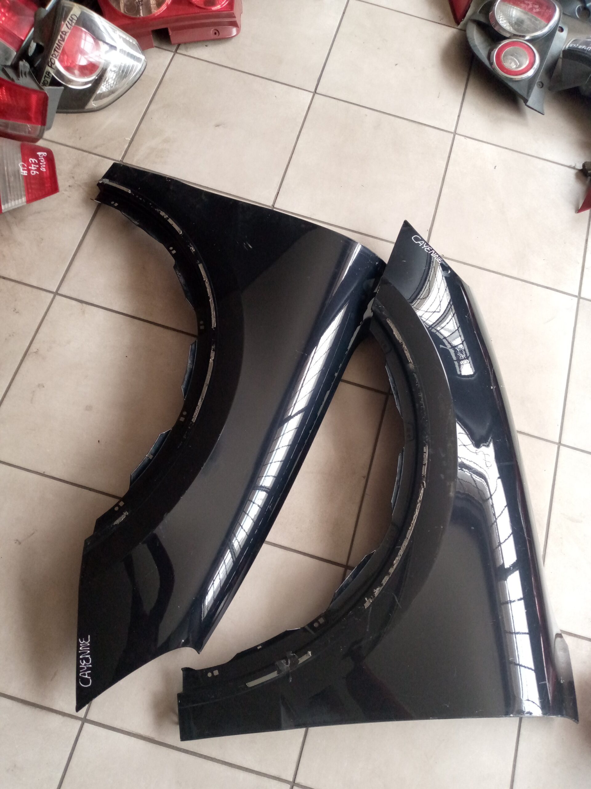 CAYENNE FINDER left and right side - Image 3