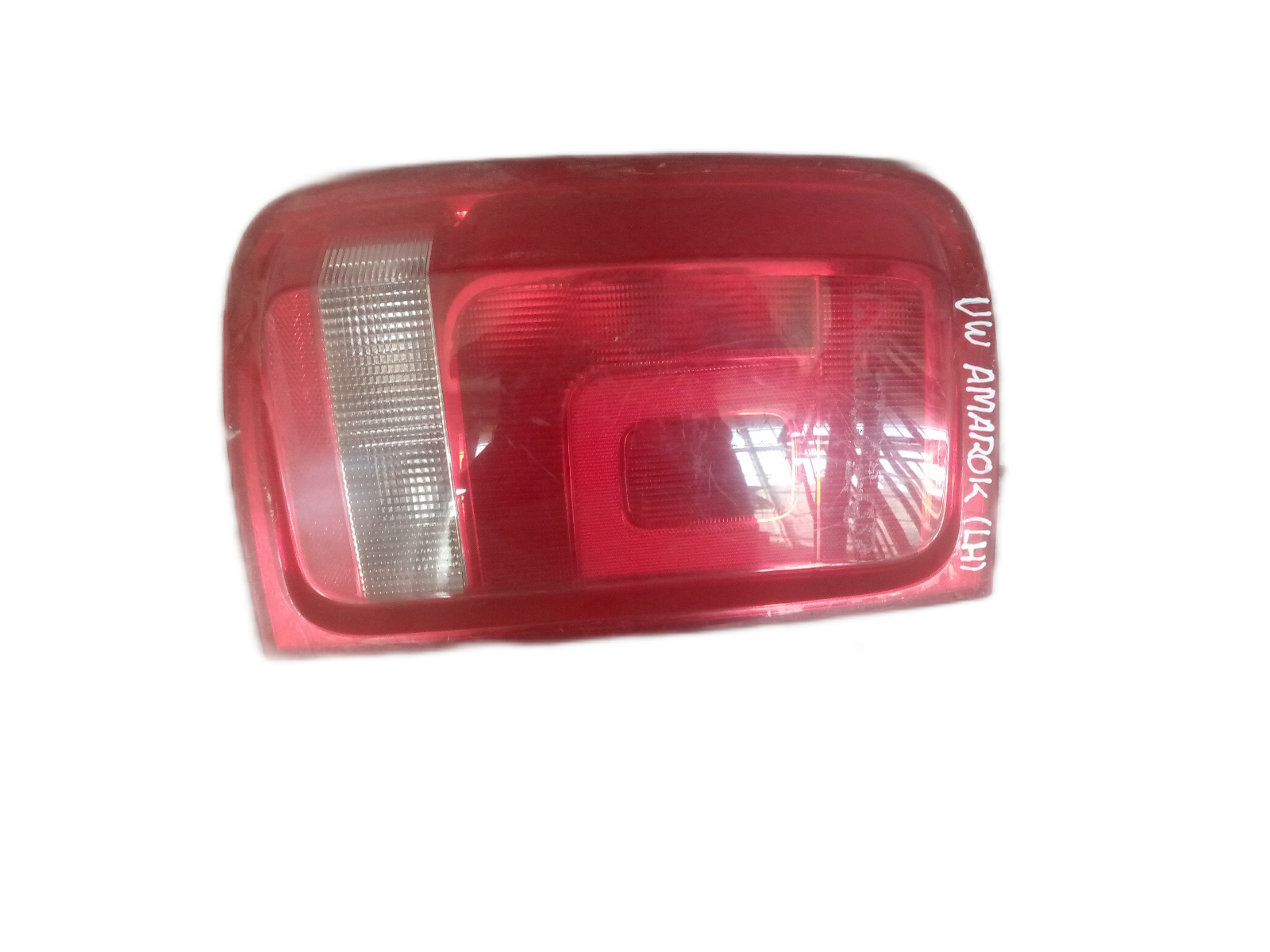 VW AMAROK LEFT SIDE TAILLIGHT