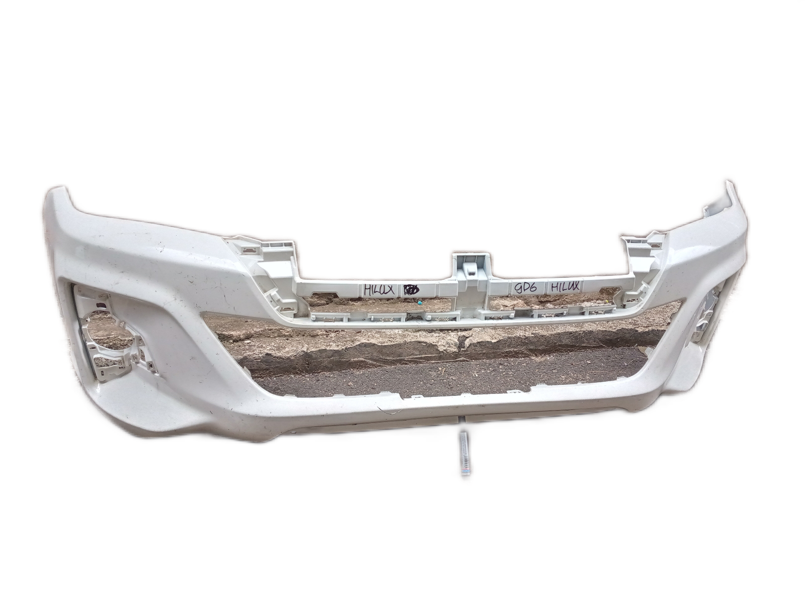 TOYOTA HILUX GD6 BUMPER