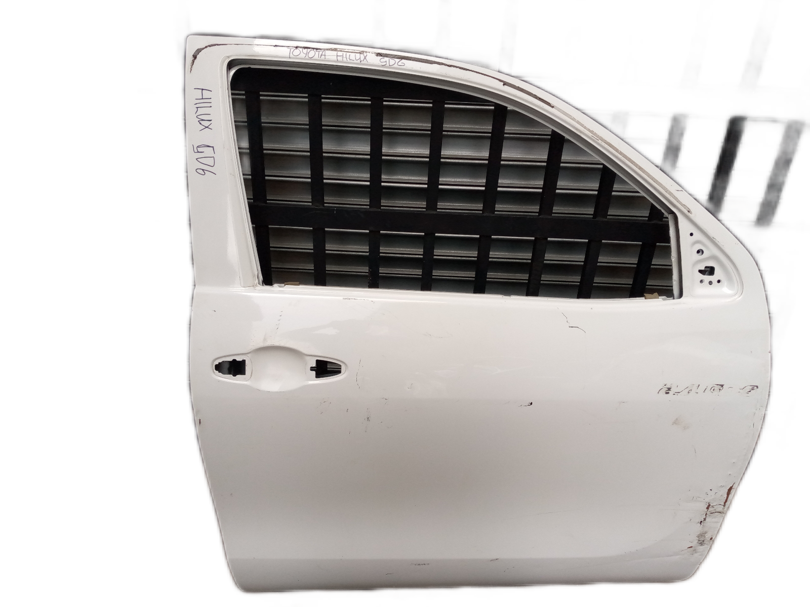 HILUX GD6 DOOR RIGHT SIDE
