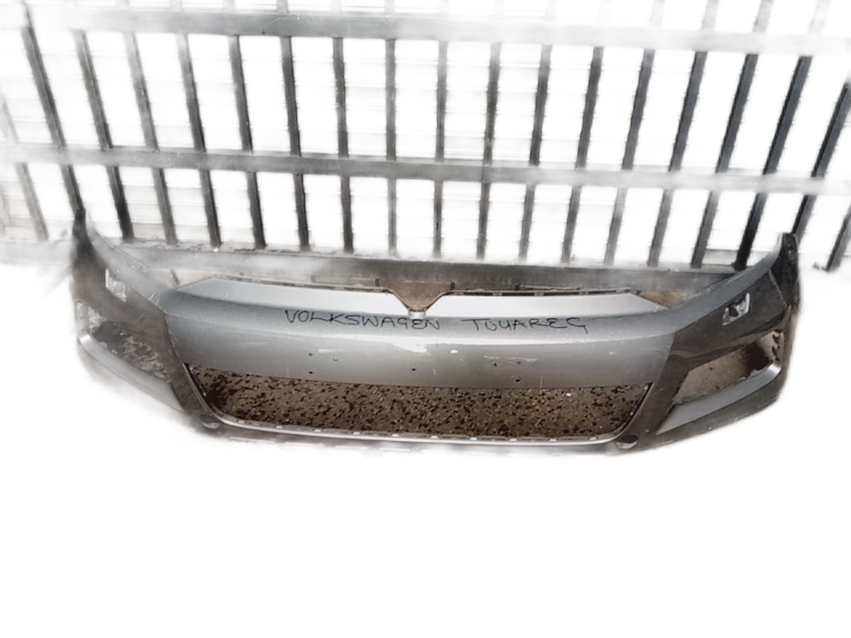 VOLKSWAGEN TOUAREG FRONT BUMPER