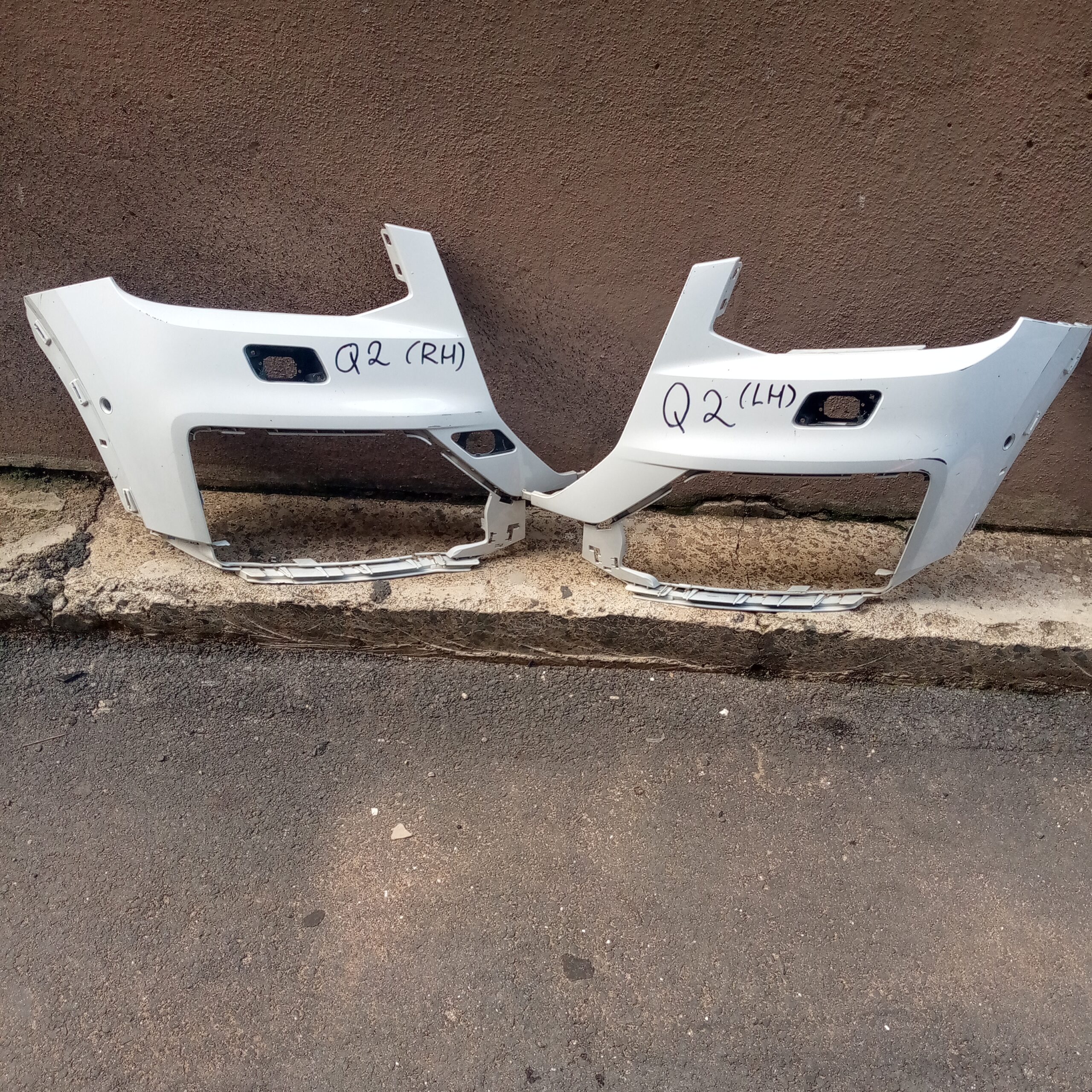 AUDI Q2 PIXE BUMPER LEFT AND RIGHT SIDE