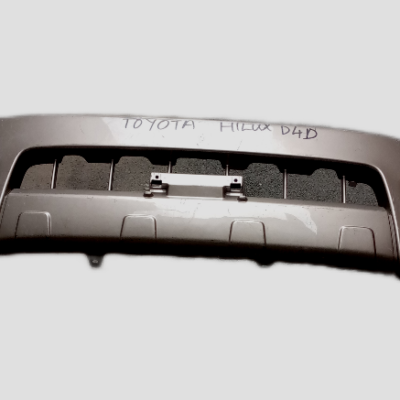 TOYOTA HILUX D4D BUMPER