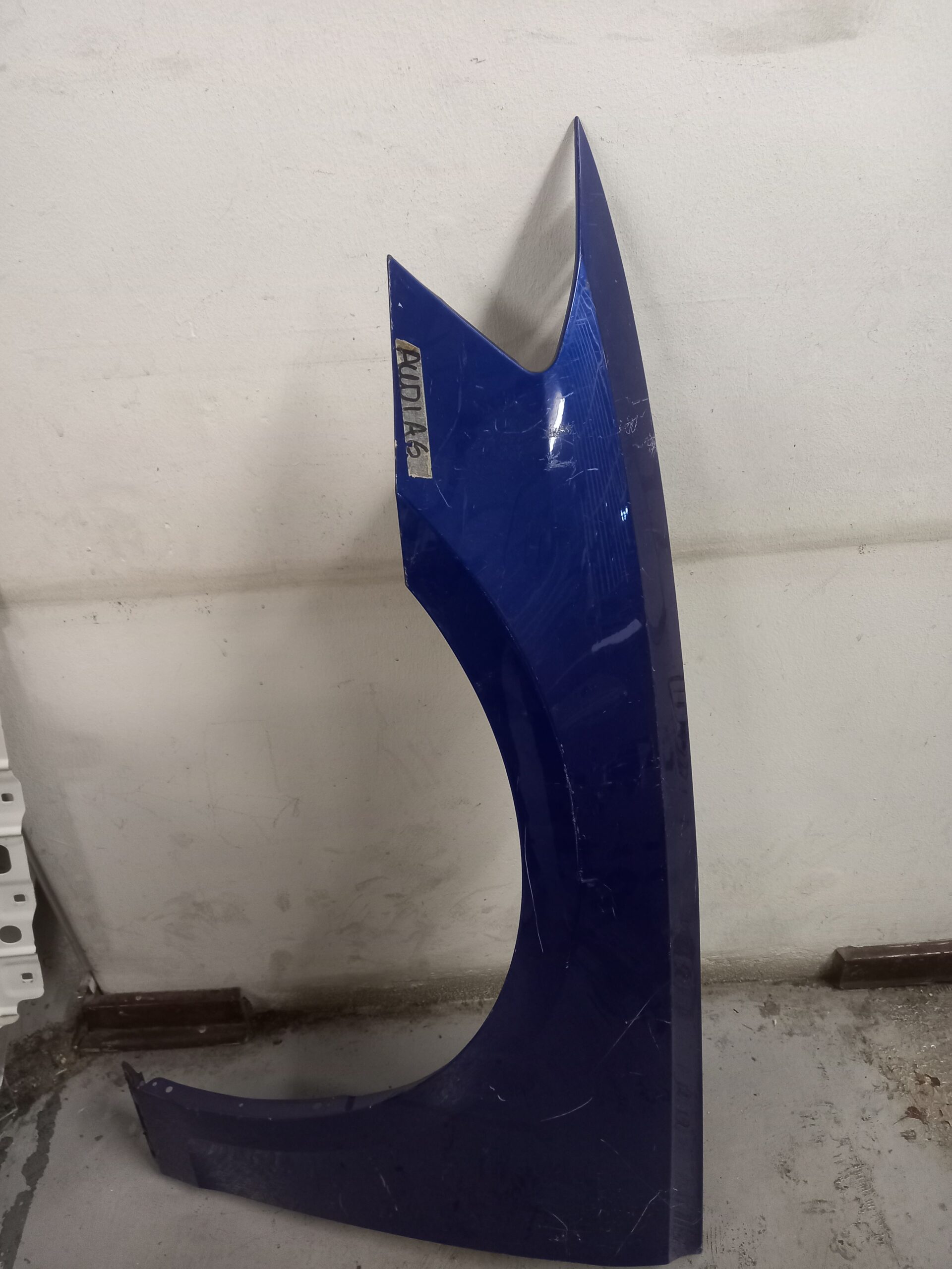 Audi A6 Left Fender Replacement