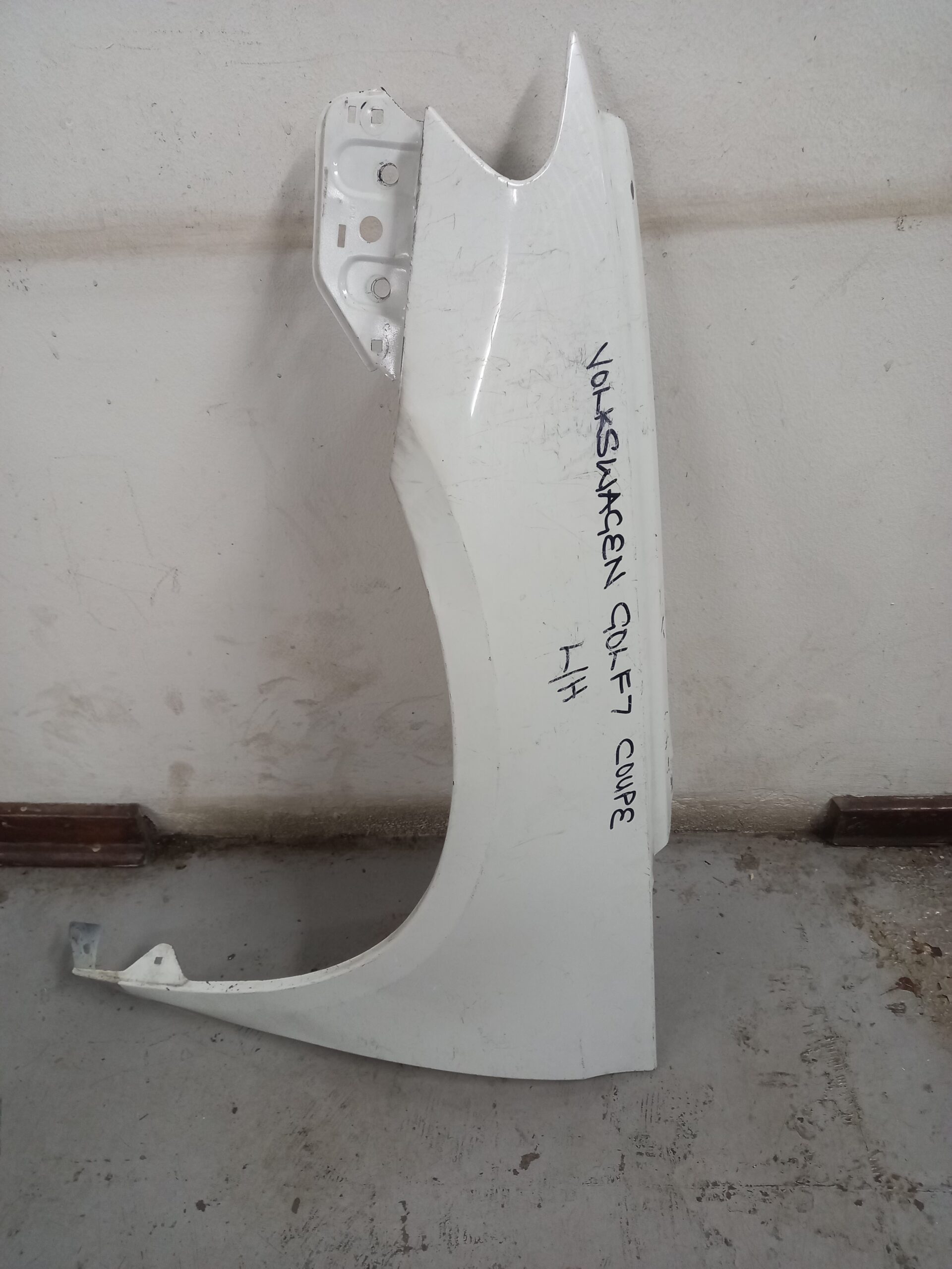 VW Golf 7 Coupe Left Fender Replacement