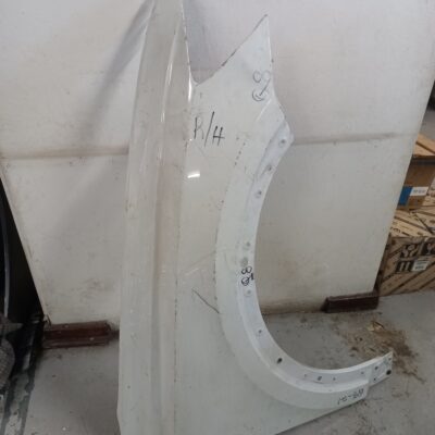 Toyota RAV4 Right Fender Replacement