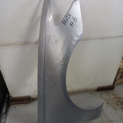 Audi A6 Right Fender Replacement