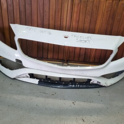 Mercedes-Benz W176 Facelift Sport Front Bumper Replacement