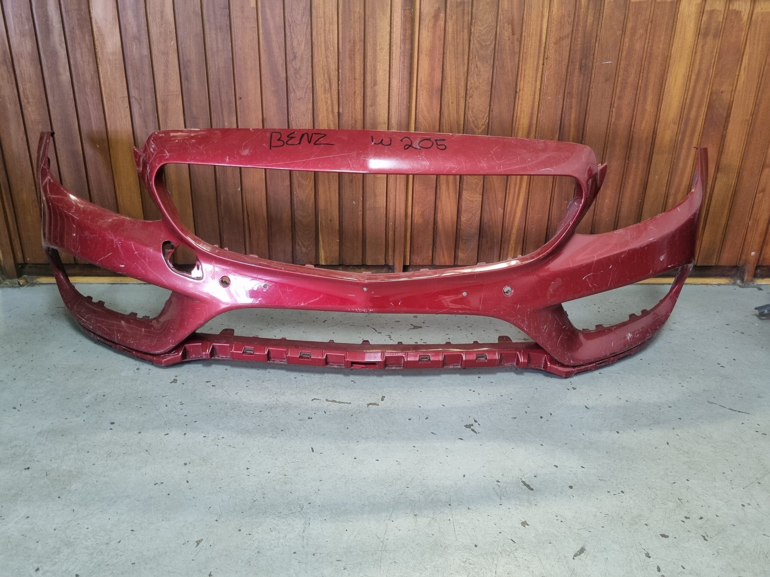 Mercedes-Benz W205 Front Bumper Replacement