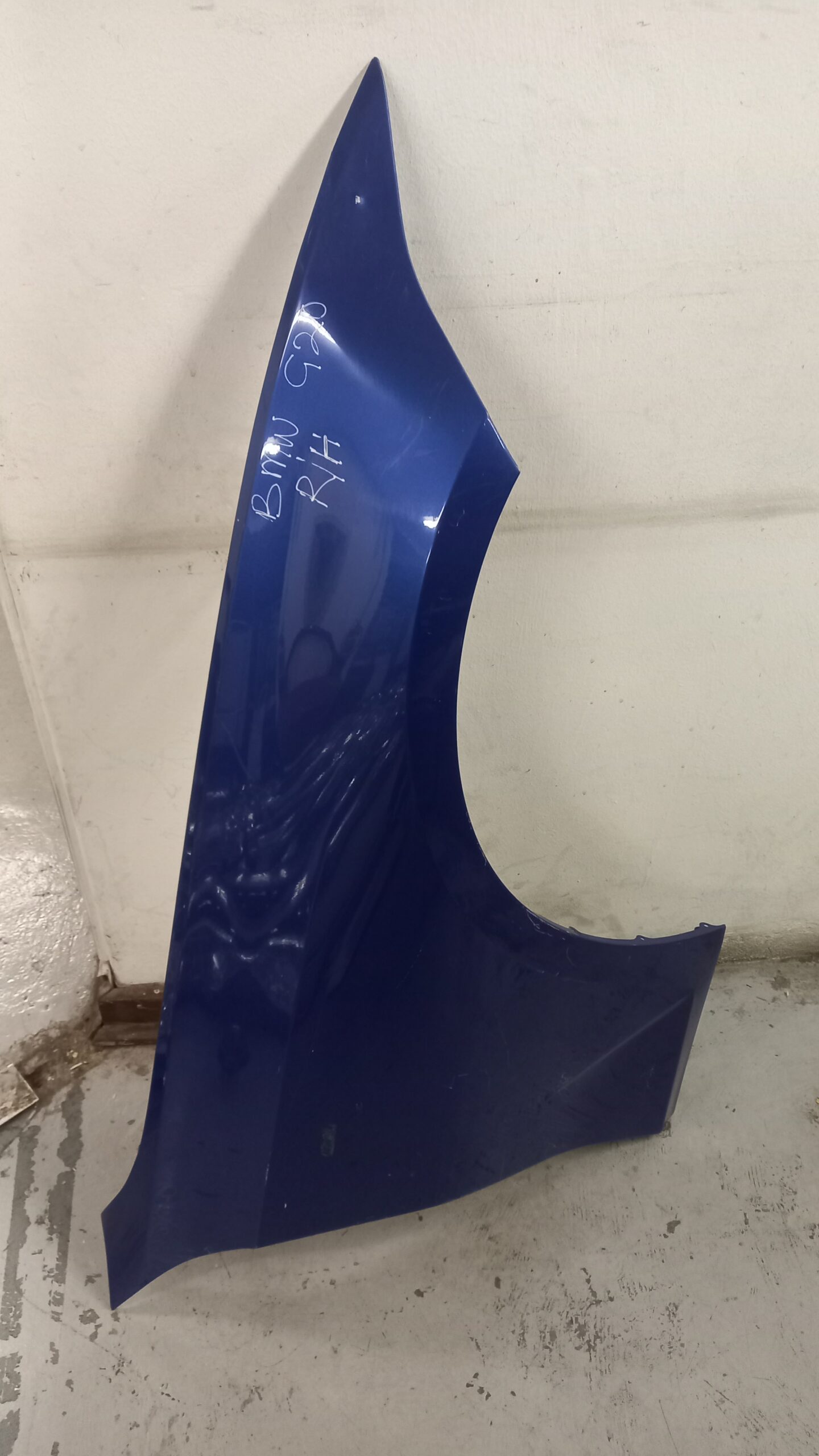 BMW G20 Right Fender Replacement