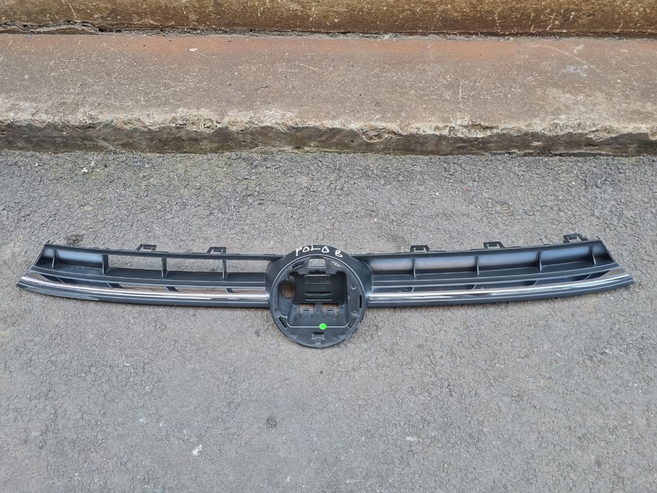 VW Polo 8 Grille Replacement Front Grille