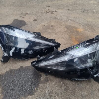 Isuzu MU-X Left Headlight Replacement Assembly