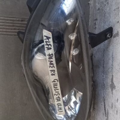 Alfa Romeo Giulietta Left Headlight Replacement