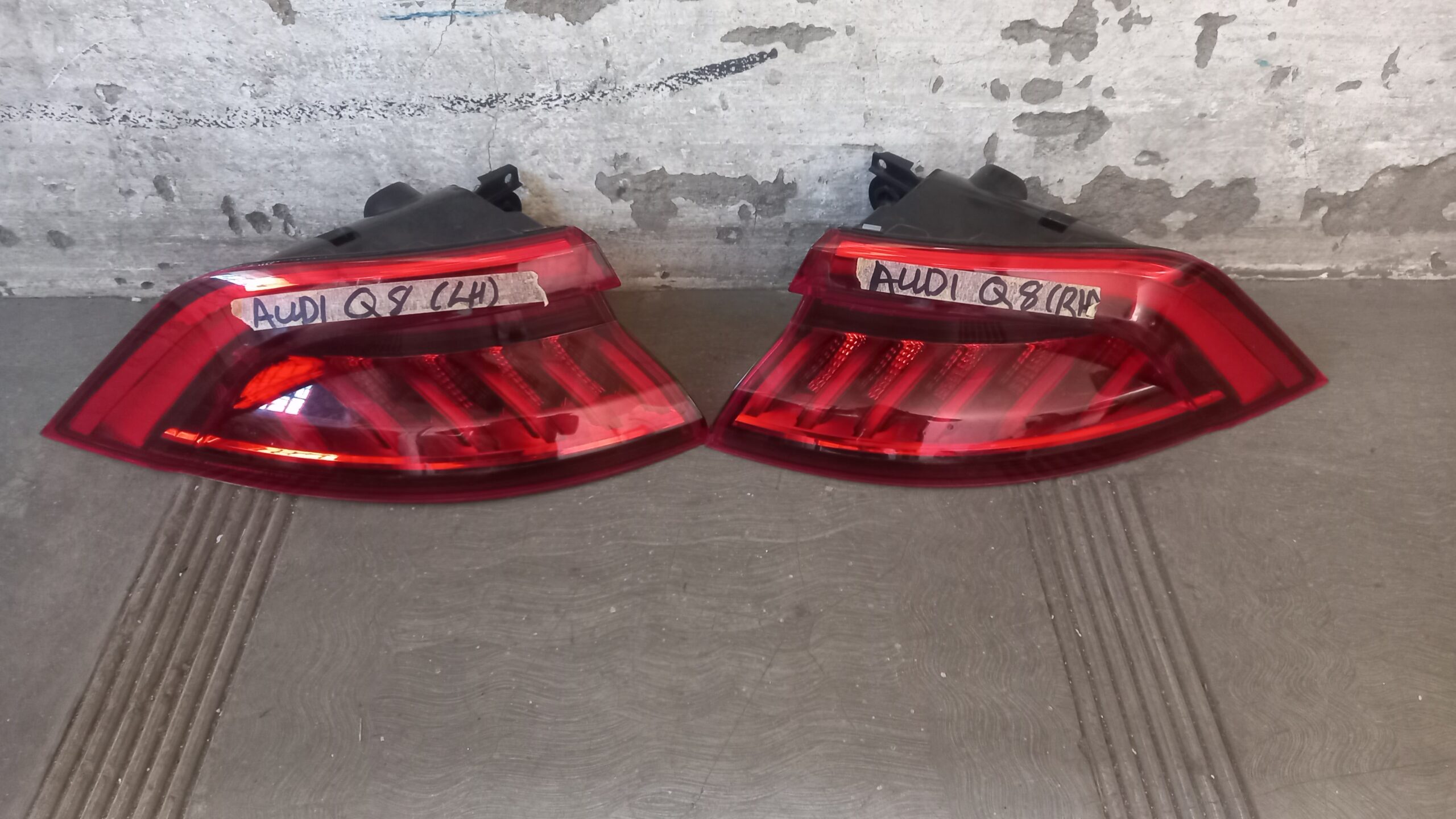 Audi Q8 Rear Lights Replacement