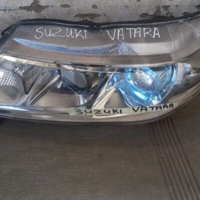 Suzuki Vitara Left Headlight Replacement