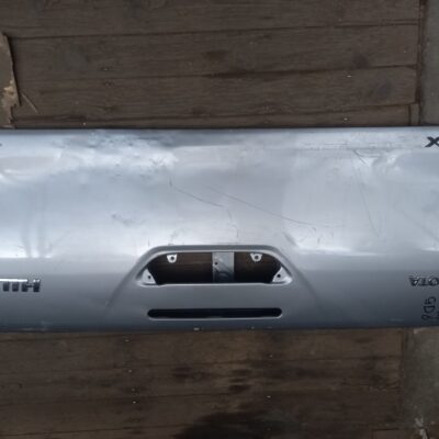 Toyota Hilux GD-6 Tailgate Replacement