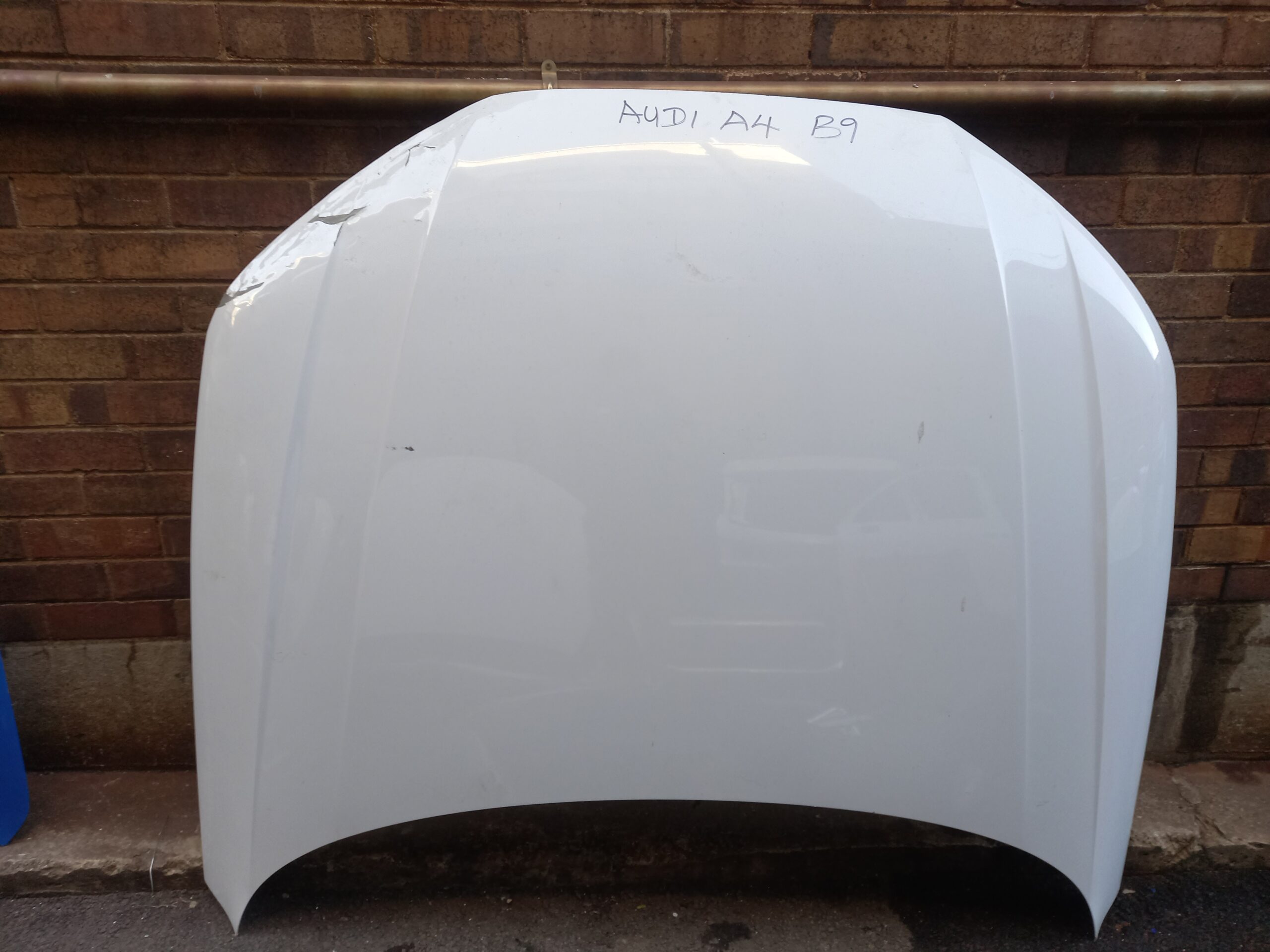 Audi A4 B9 Bonnet Replacement