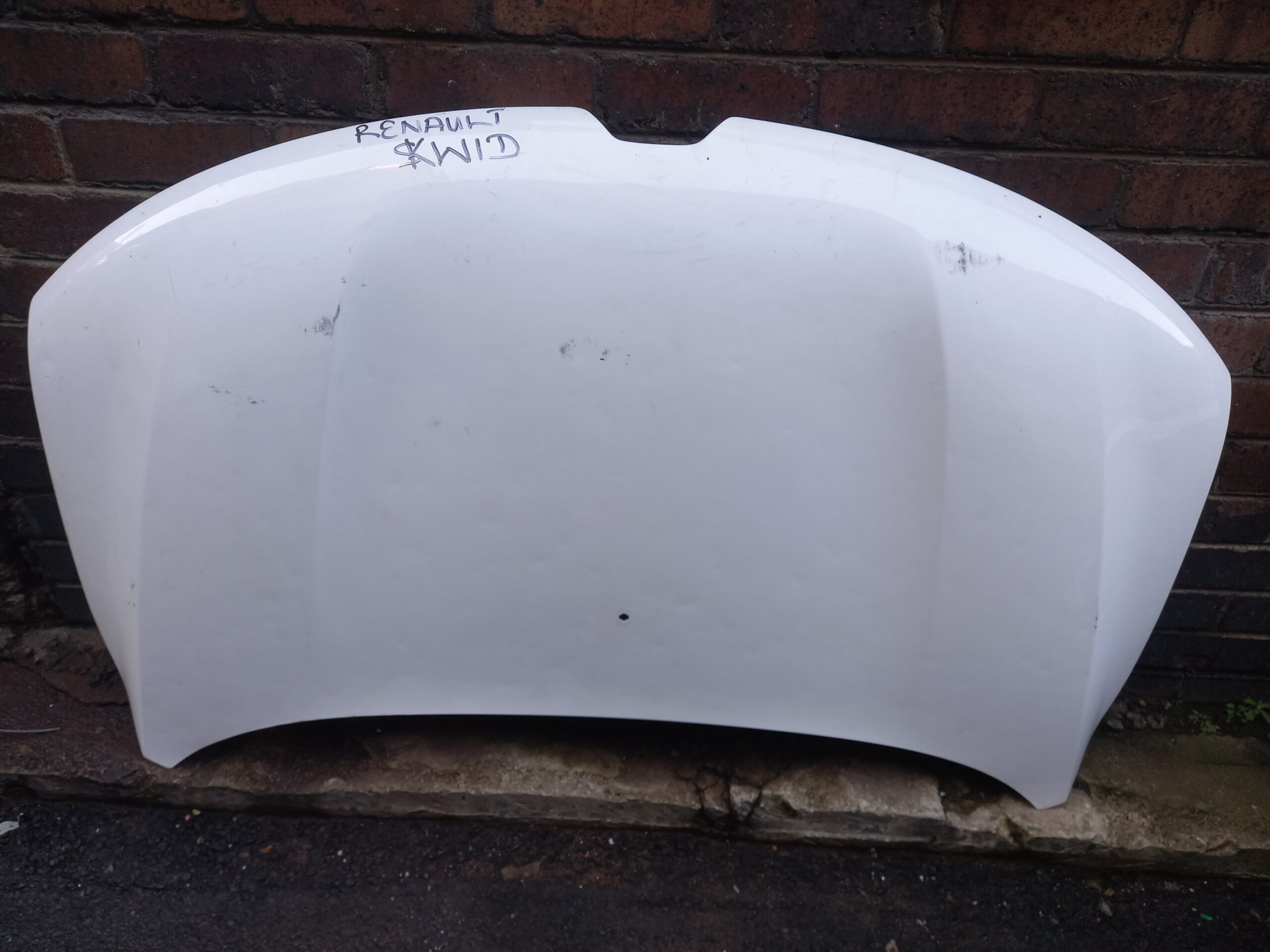 Renault Kwid Bonnet Replacement