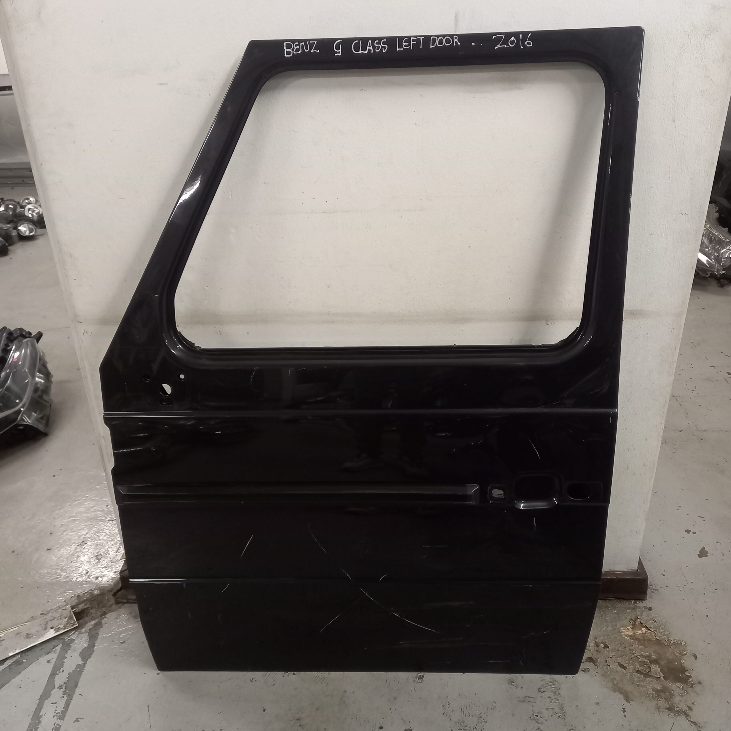 Mercedes-Benz G-Class 2016 Left Door Replacement