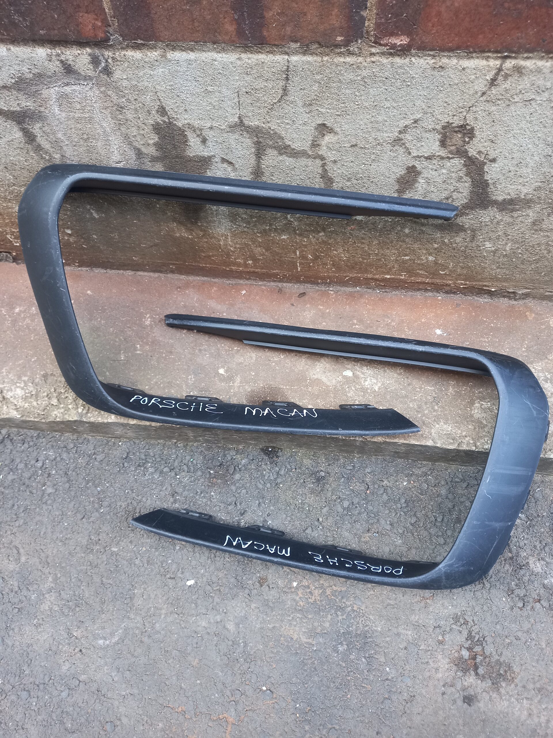Porsche Macan Foglight Cover OEM Replacement