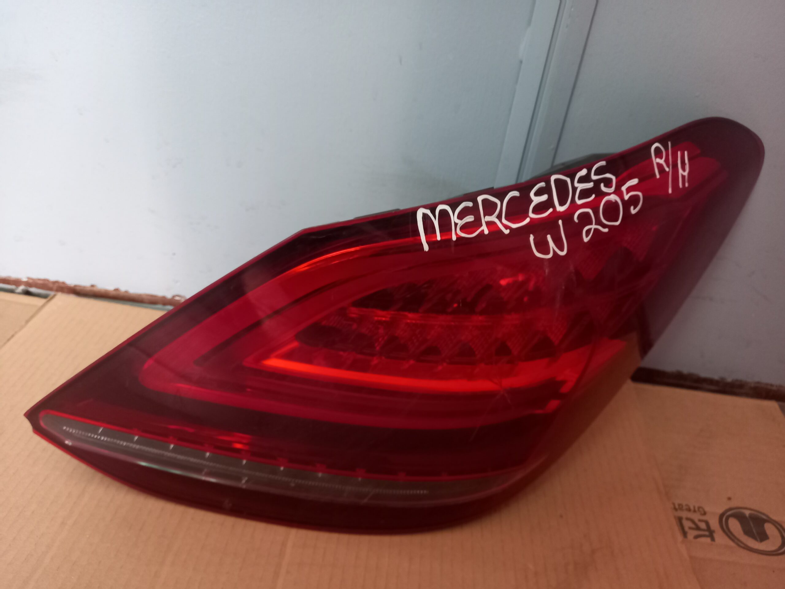 Mercedes-Benz W205 Right Taillight OEM Replacement