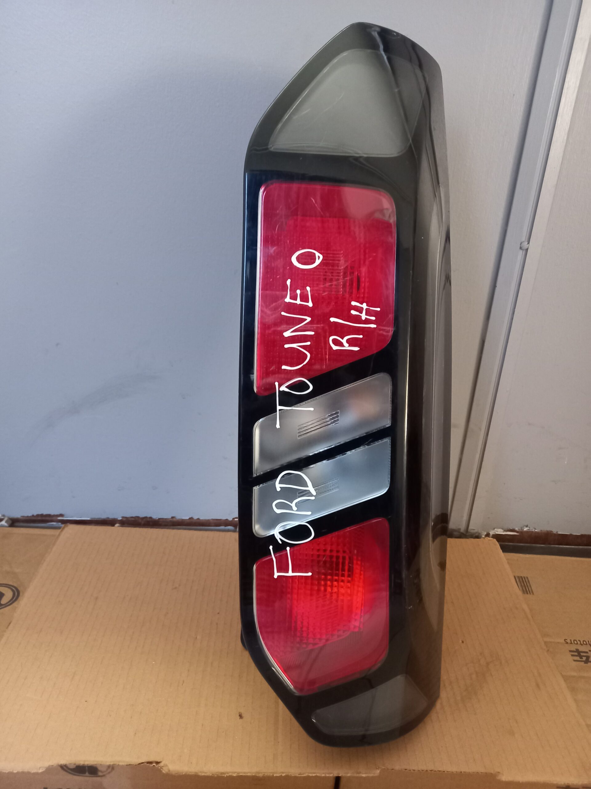 Ford Tourneo Right Taillight OEM Replacement