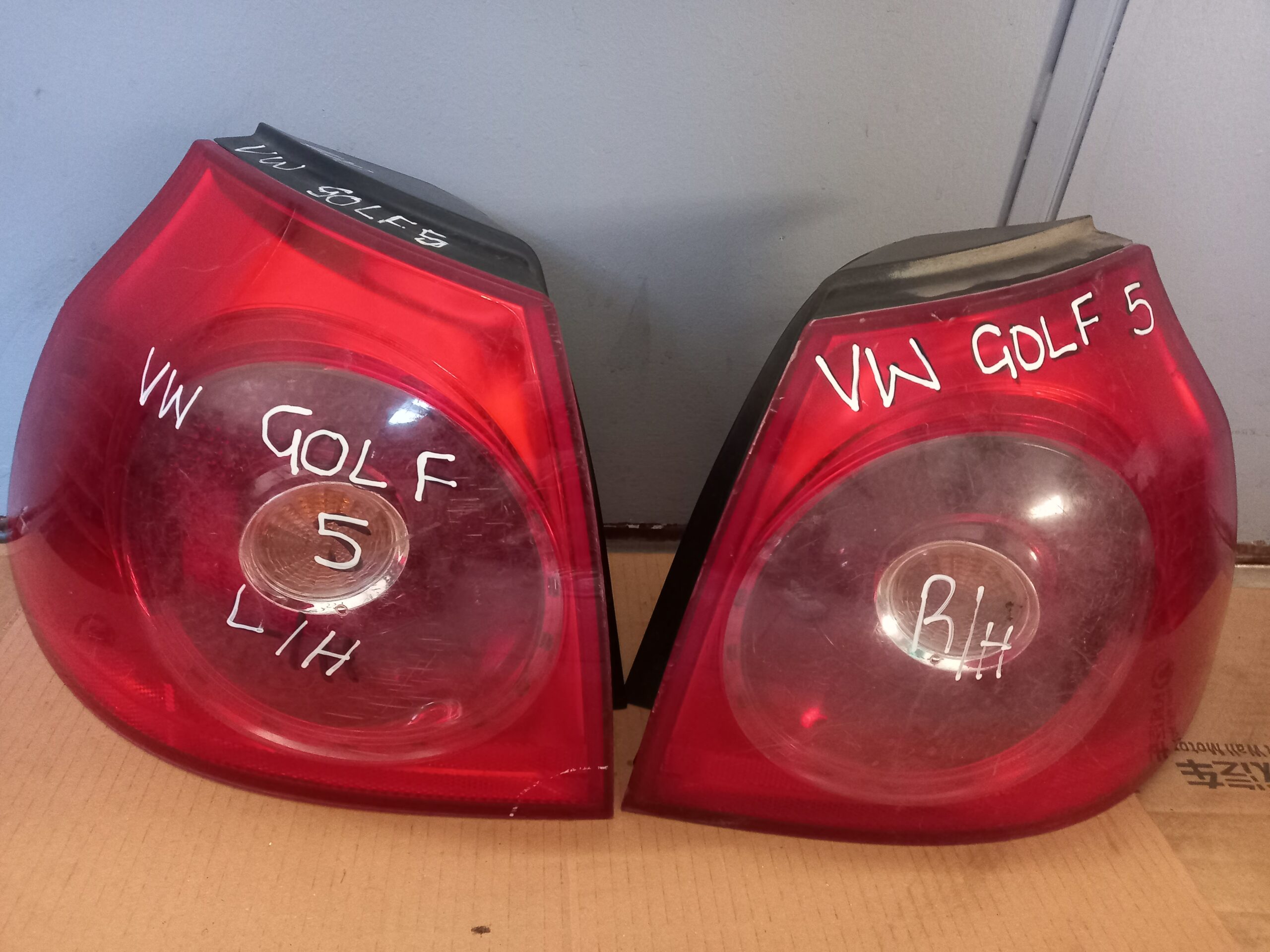 VW Golf 5 Taillights OEM Replacement