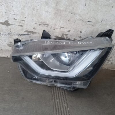 Isuzu D-Max Left Headlight OEM Replacement