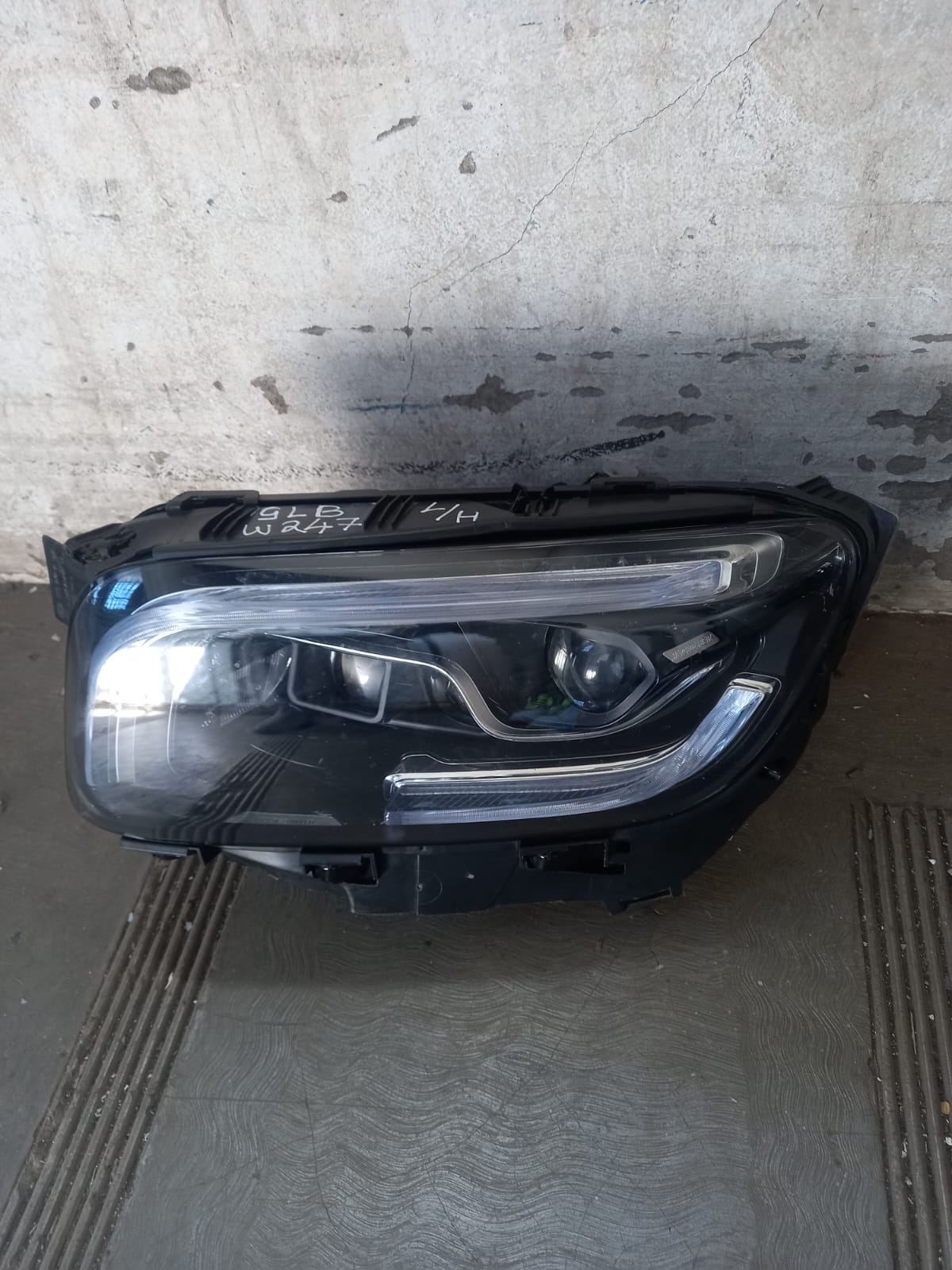 Mercedes-Benz GLB W247 Left Headlight OEM Replacement