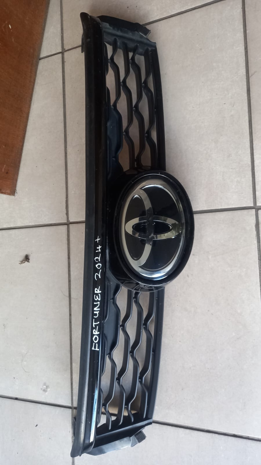 Toyota Fortuner 2024+ Front Grille Replacement