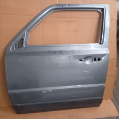 Jeep Patriot Right DJeep Patriot Left Door OEM Replacementoor Replacement