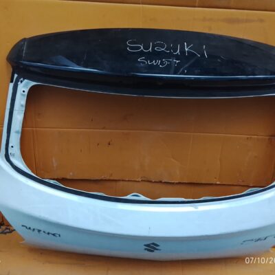 Suzuki Swift Tailgate
