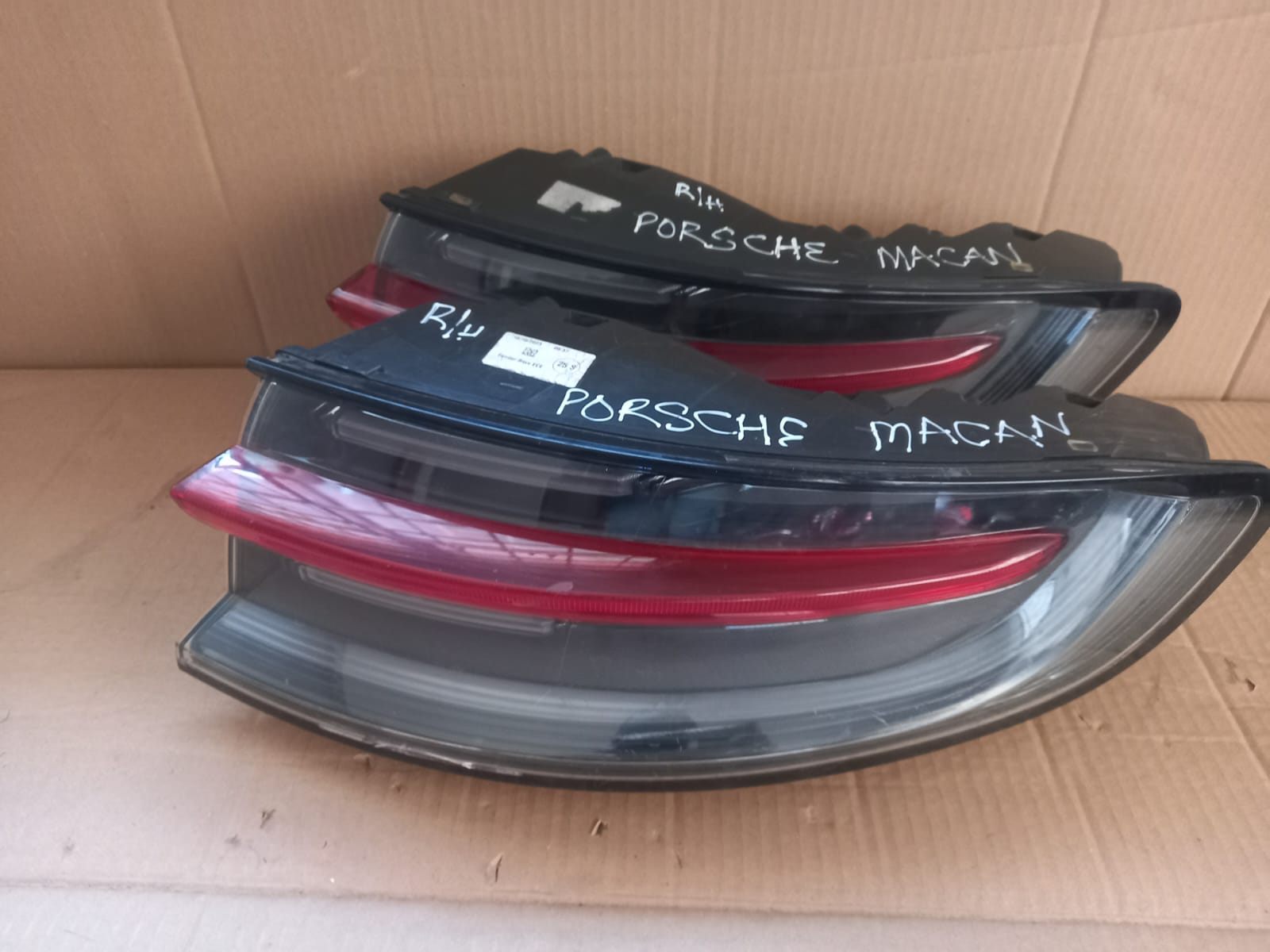 Porsche Macan 95B LED Right Rear Tail Light OEM Replacement