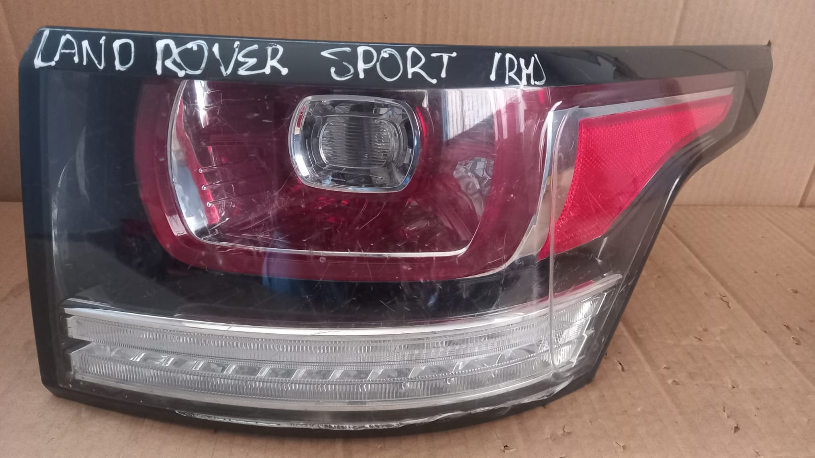 Land Rover Range Rover Sport 2013+ Right Rear Tail Light OEM Replacement
